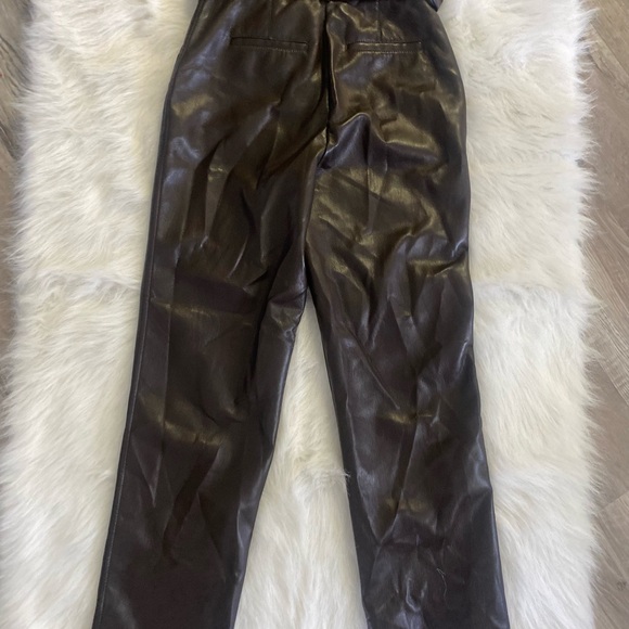 ARITZIA Babaton Women's mocha Brown Vegan Faux Leather Pants Belted Size 4 - Picture 6 of 8